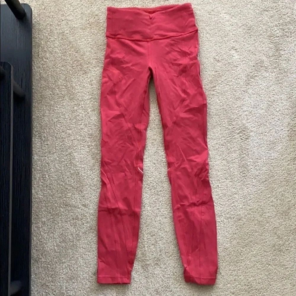 Lululemon Run right size 2 red
